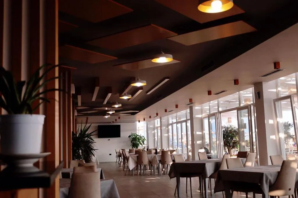 Hotel Benelux Tirana Albania