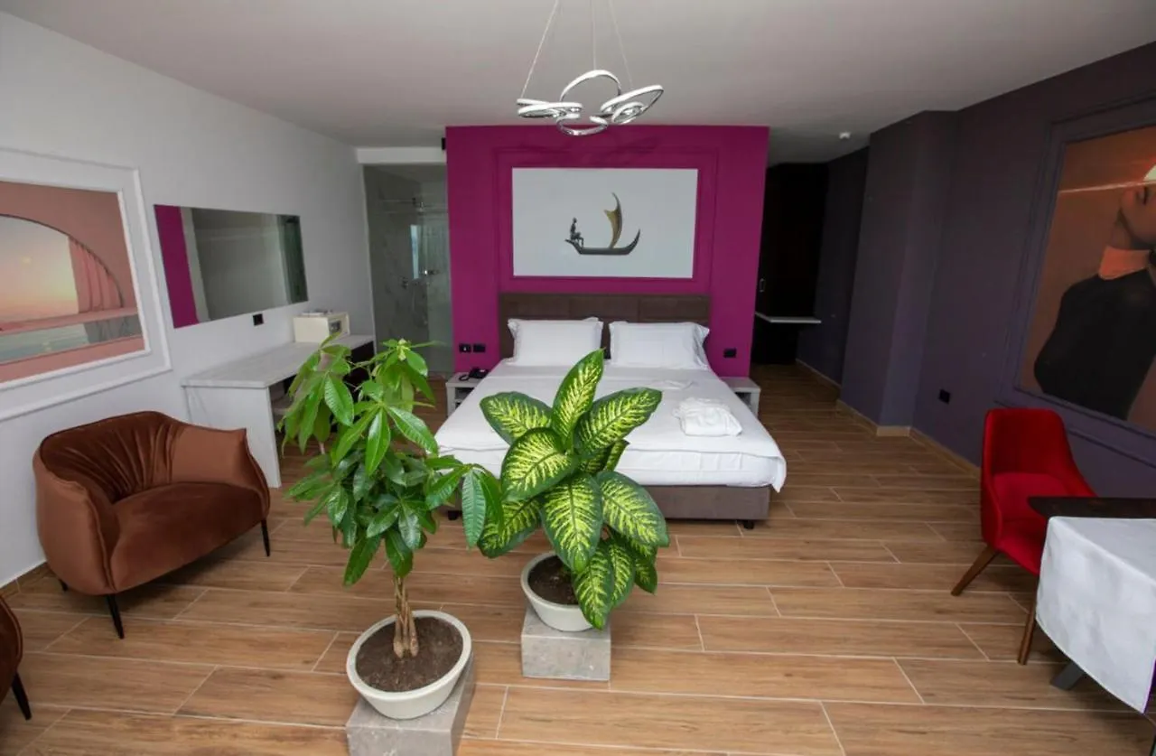 Hotel Benelux Tirana